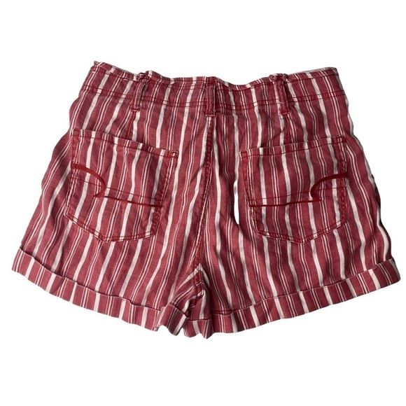 American Eagle Outfitters Shorts. Size 6 - Picture 2 of 4